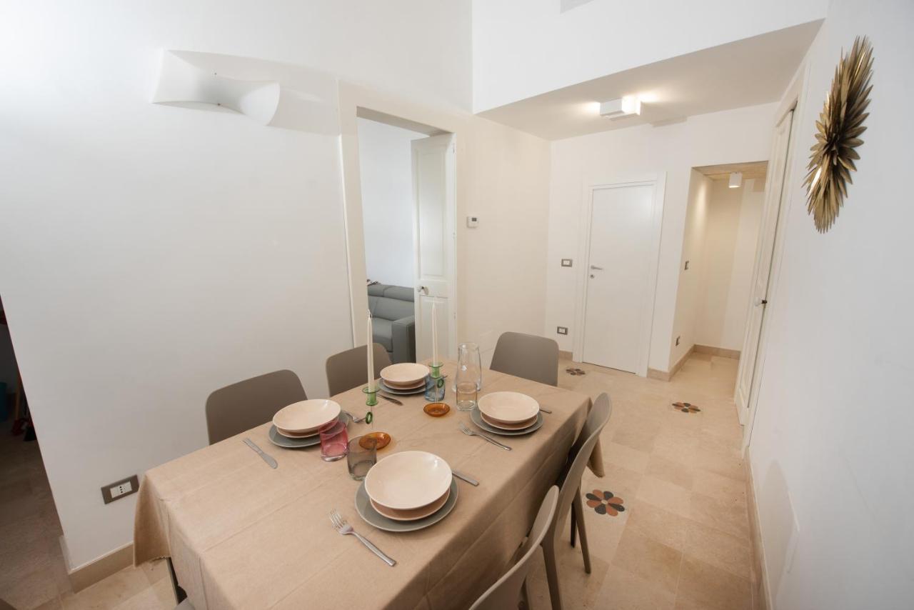 Lecce Santa Chiara Terrace Piano Rialzato Apartment Екстериор снимка